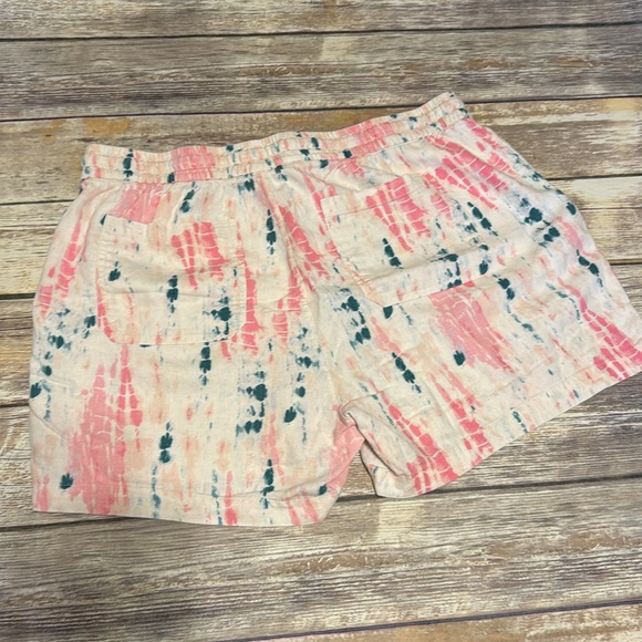 OLD NAVY Women’s Shorts - Picture 3 of 6